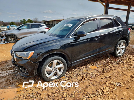 Audi Q3 2019 - Image 1 of 15