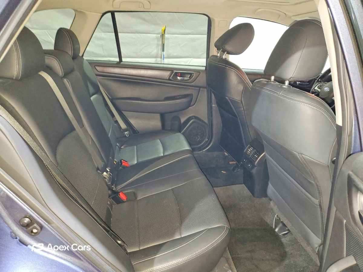 Subaru Outback 2015