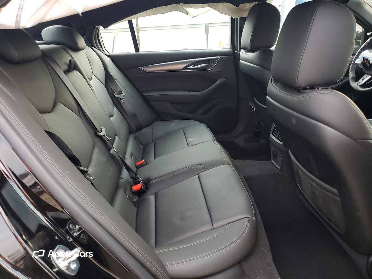 Cadillac CT5 2026