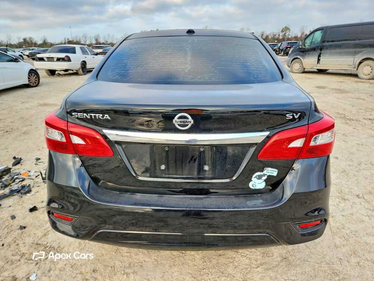 Nissan Sentra 2018