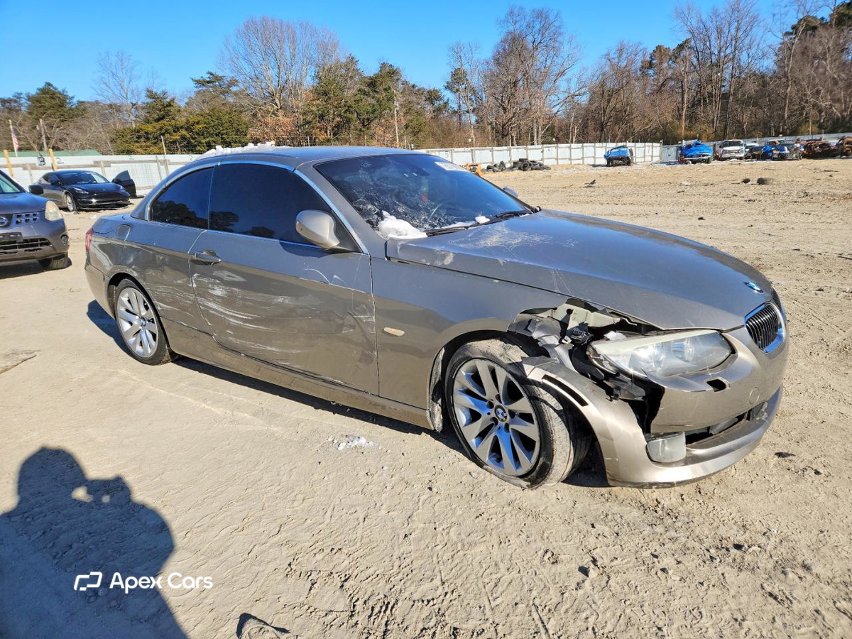 BMW Series 3 2011