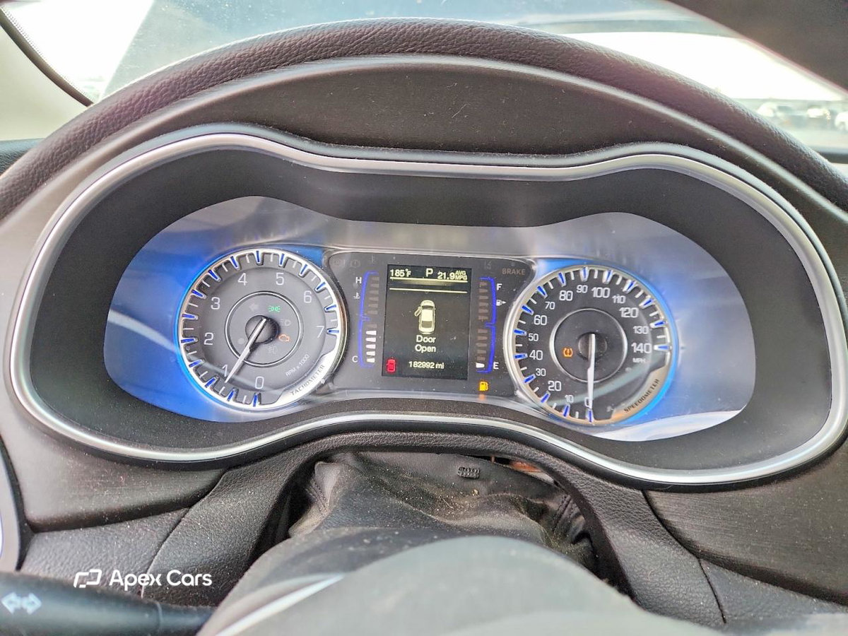 Chrysler 200 2015