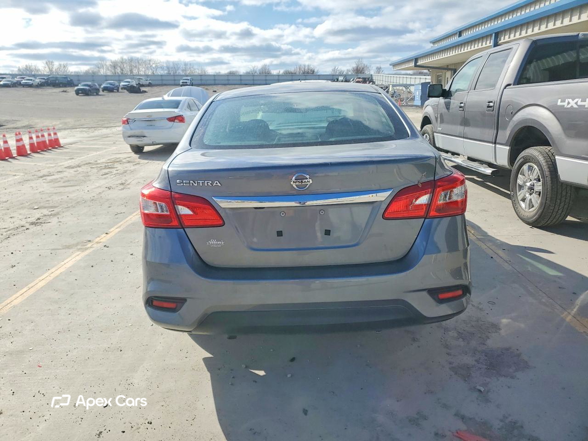 Nissan Sentra 2019