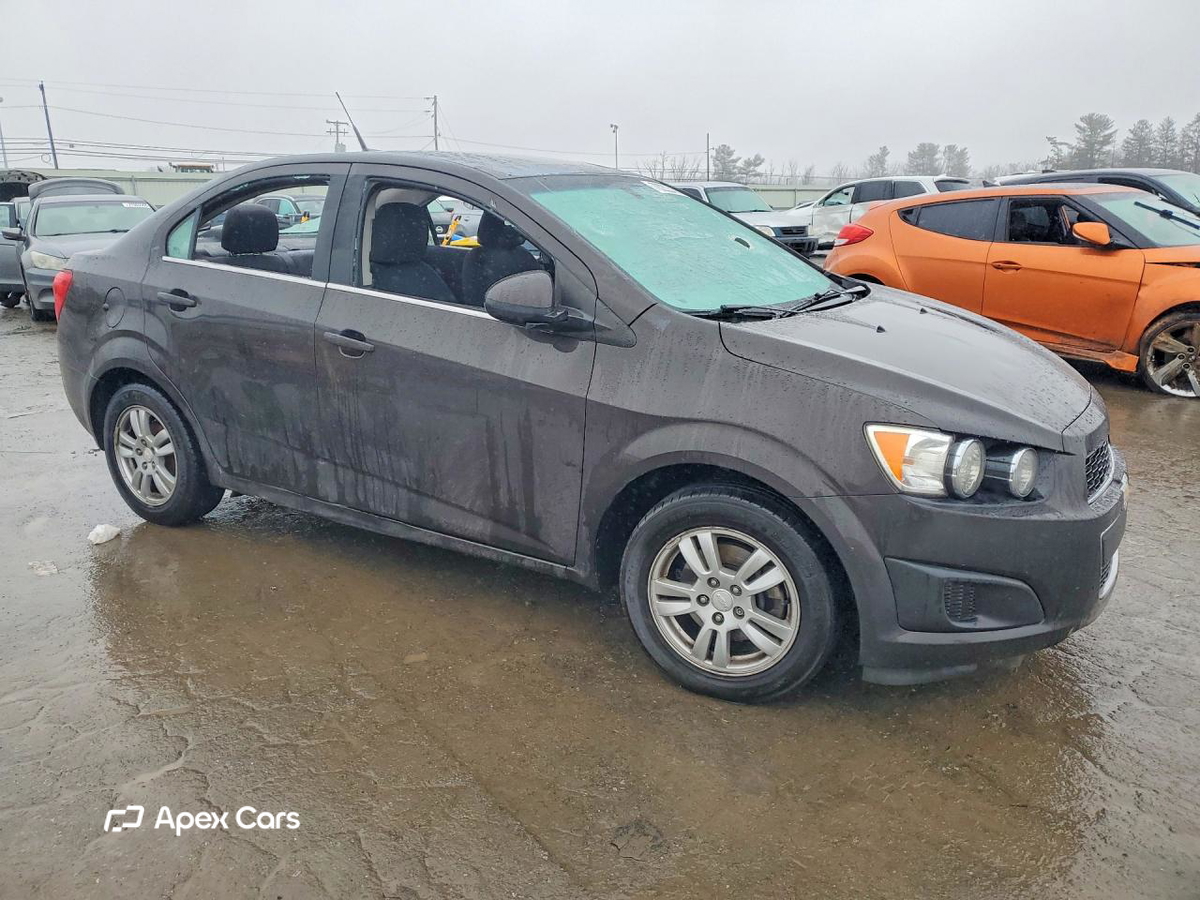 Chevrolet Sonic 2014