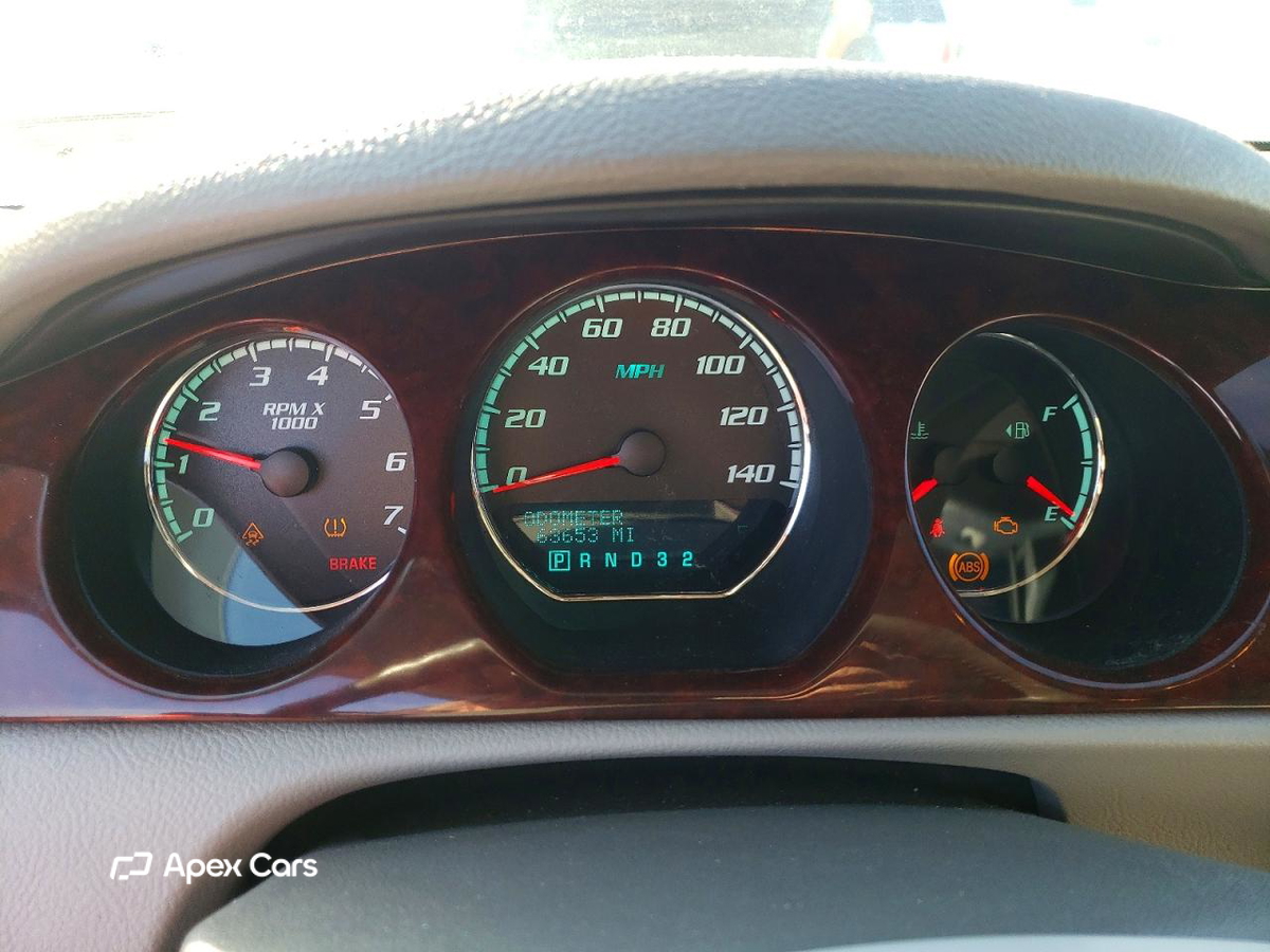 Buick Lucerne 2010