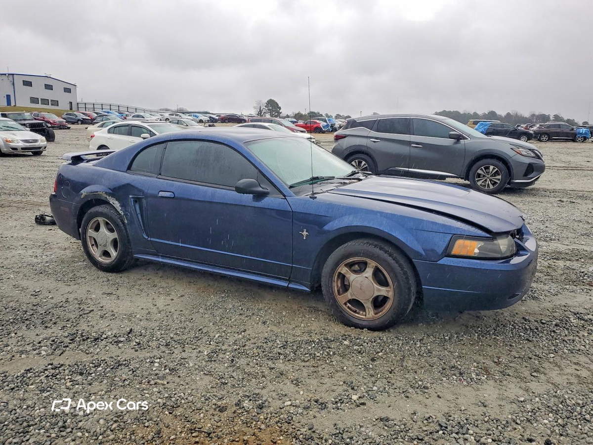 Ford Mustang 2003