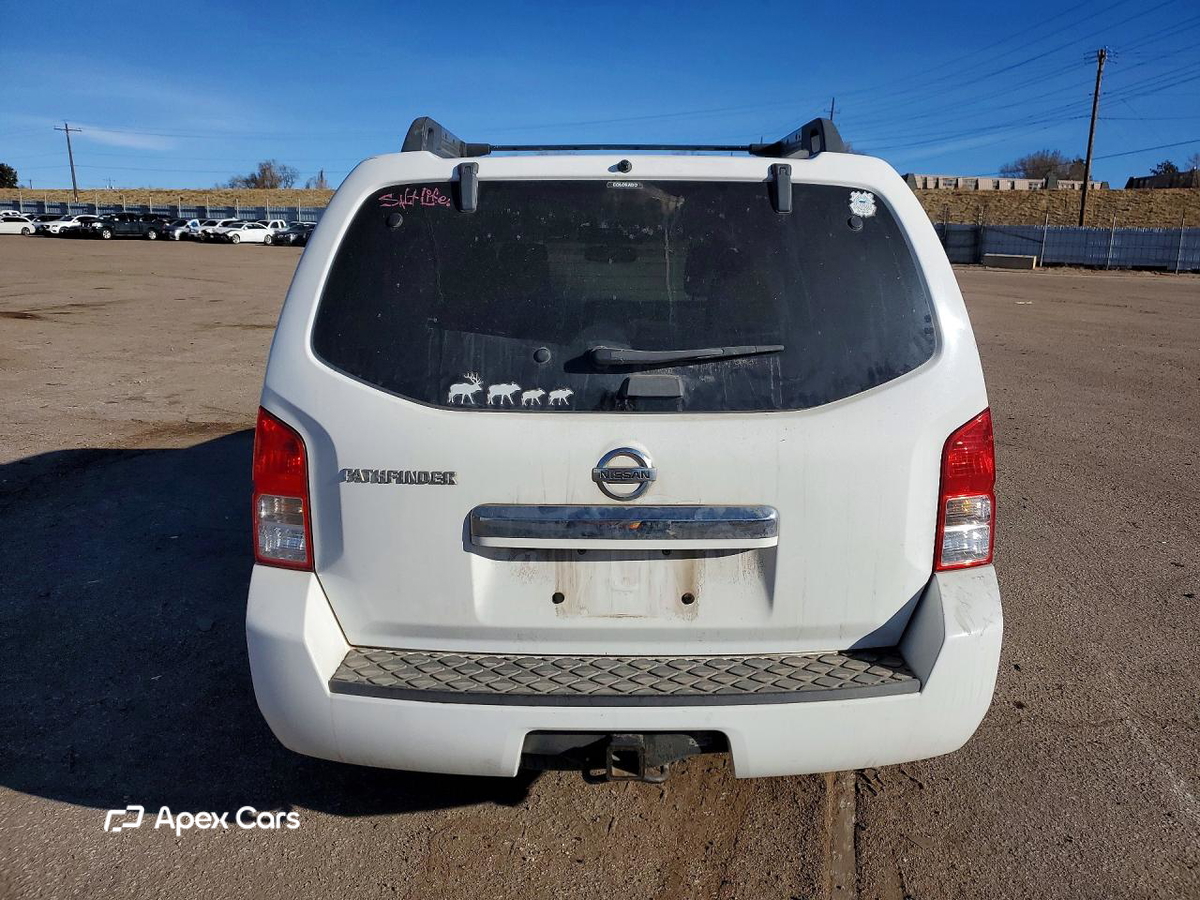 Nissan Pathfinder 2012