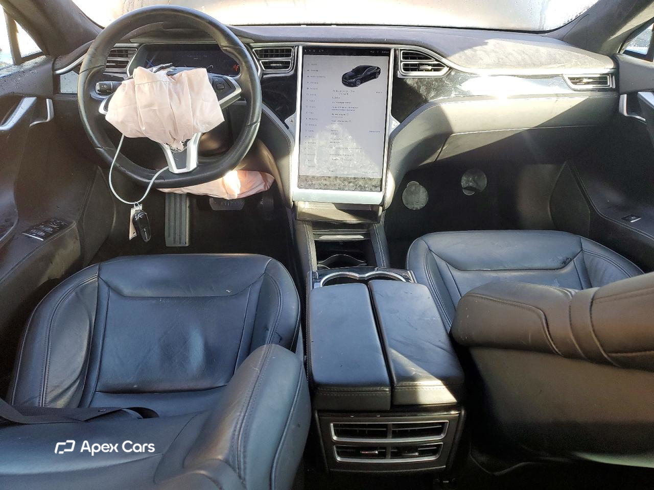 Tesla Model S 2015
