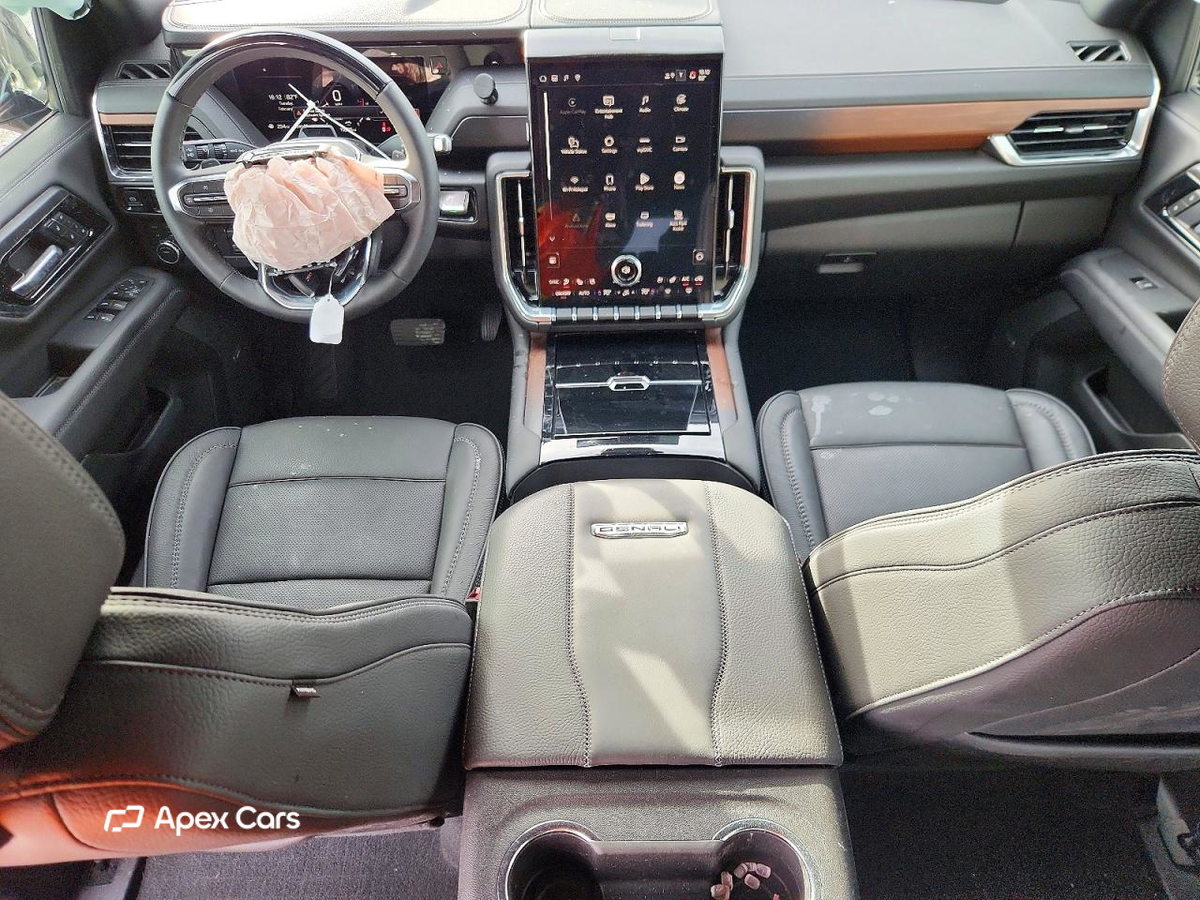GMC Yukon 2025