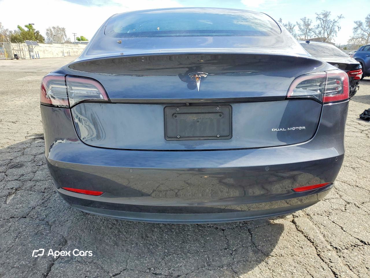 Tesla Model 3 2019