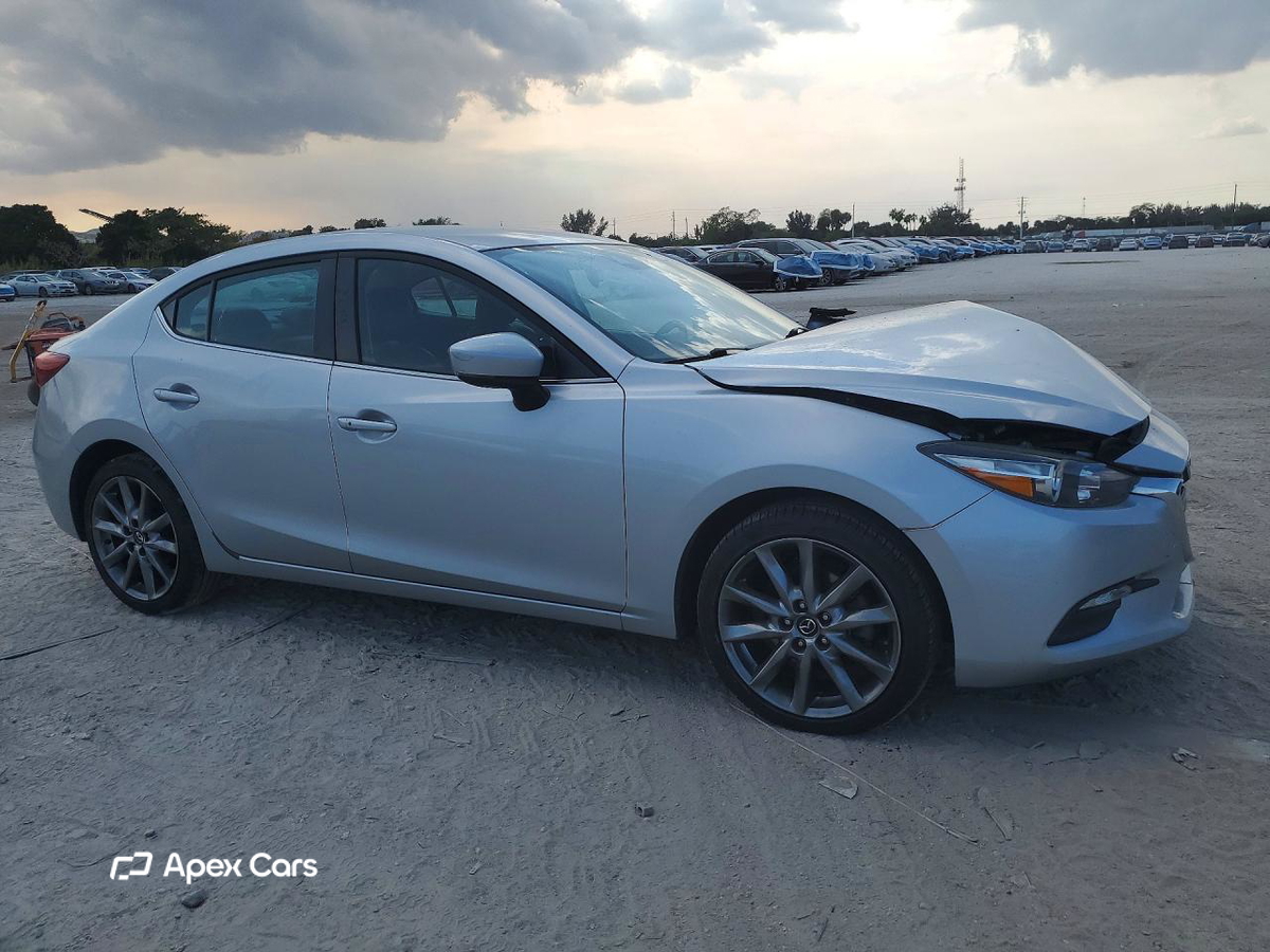 Mazda 3 2018
