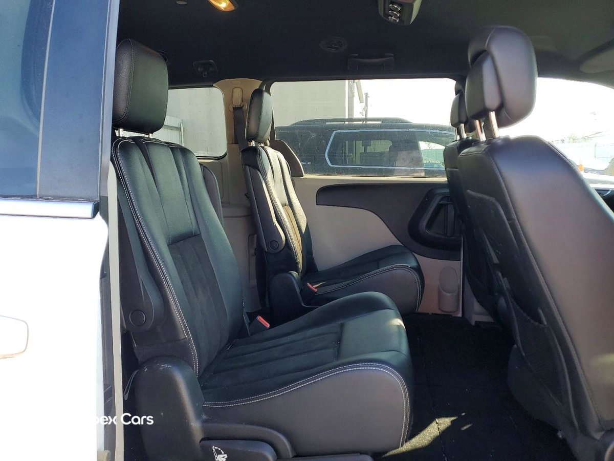 Dodge Caravan 2019