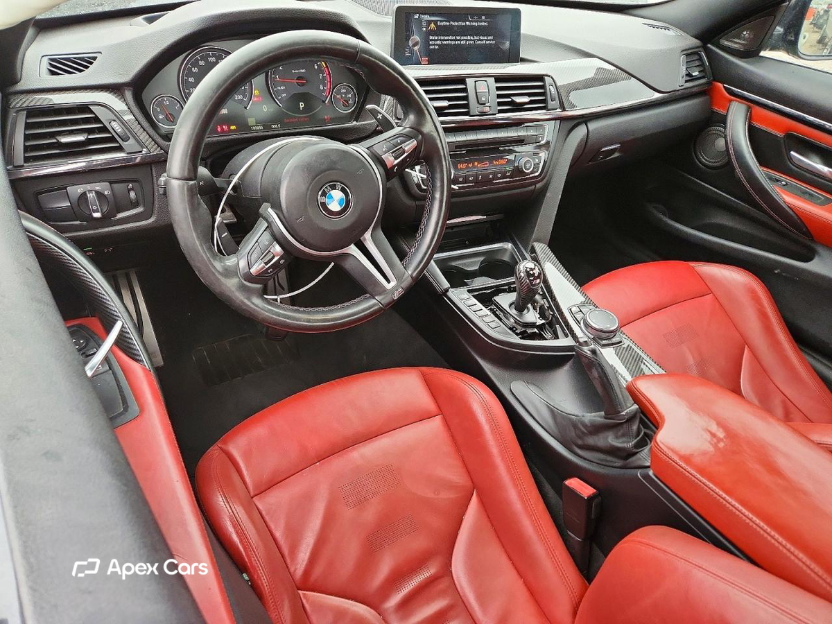 BMW M4 2015