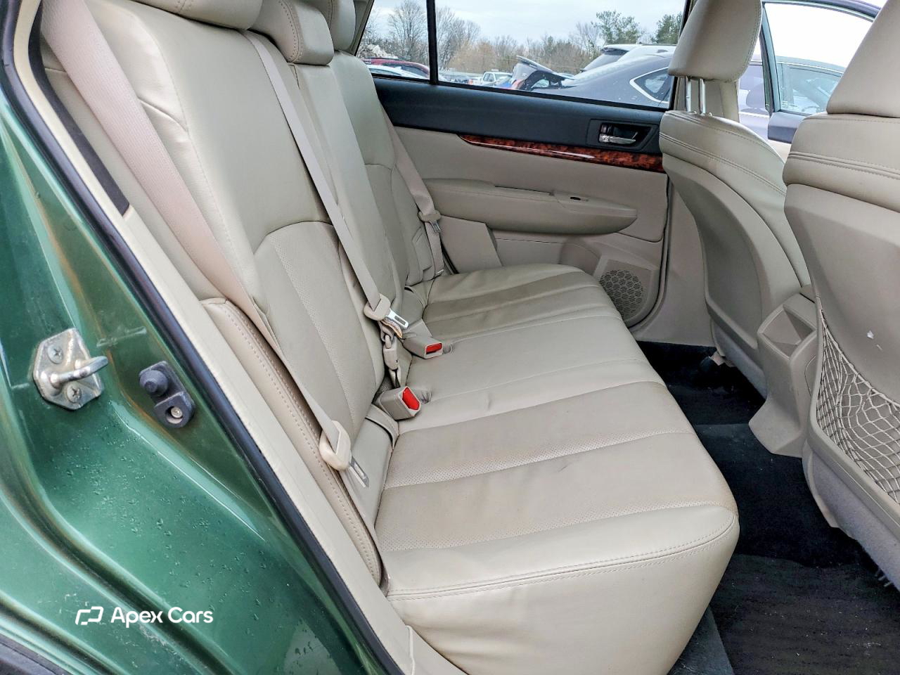 Subaru Outback 2011