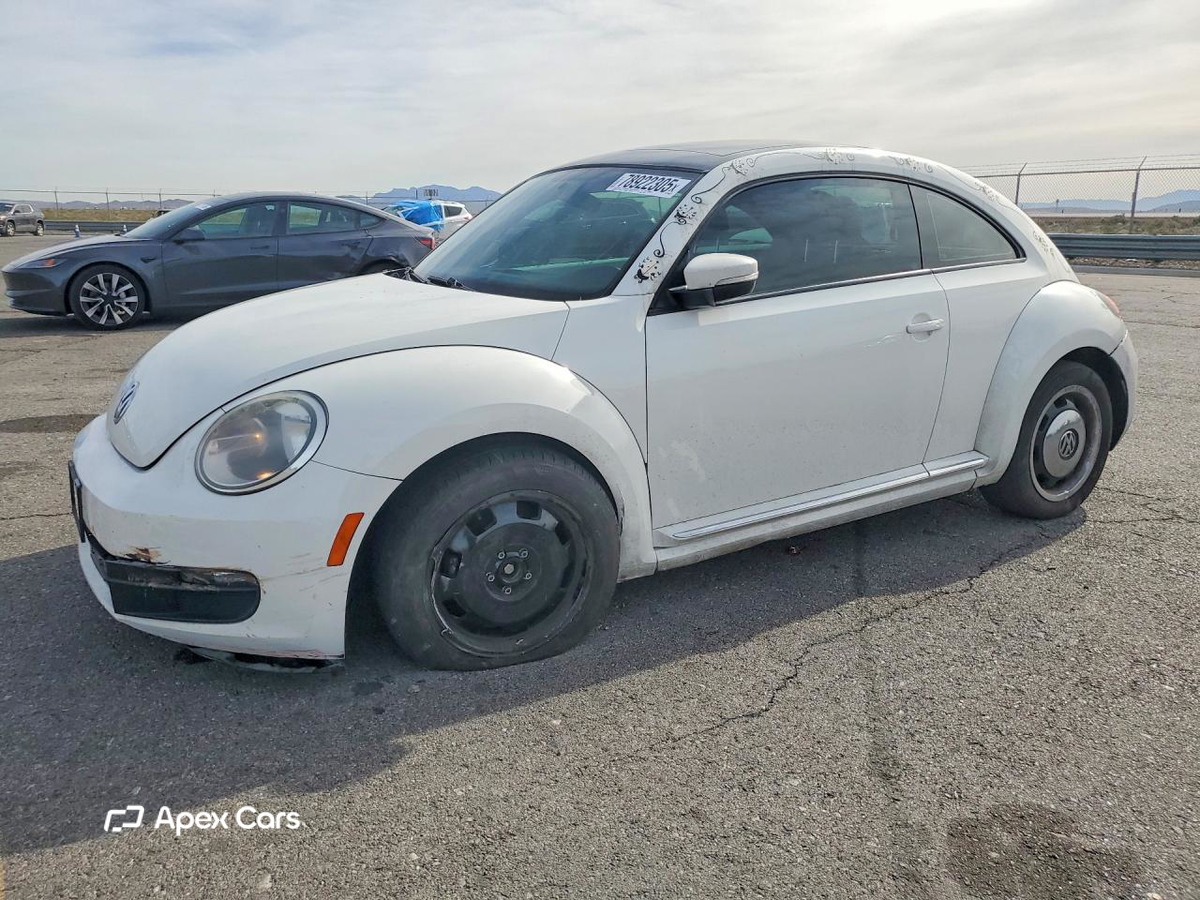 Volkswagen Beetle 2013