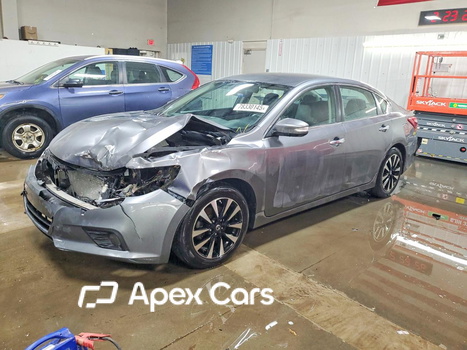 Nissan Altima 2018 - Zdjęcie 1 z 13