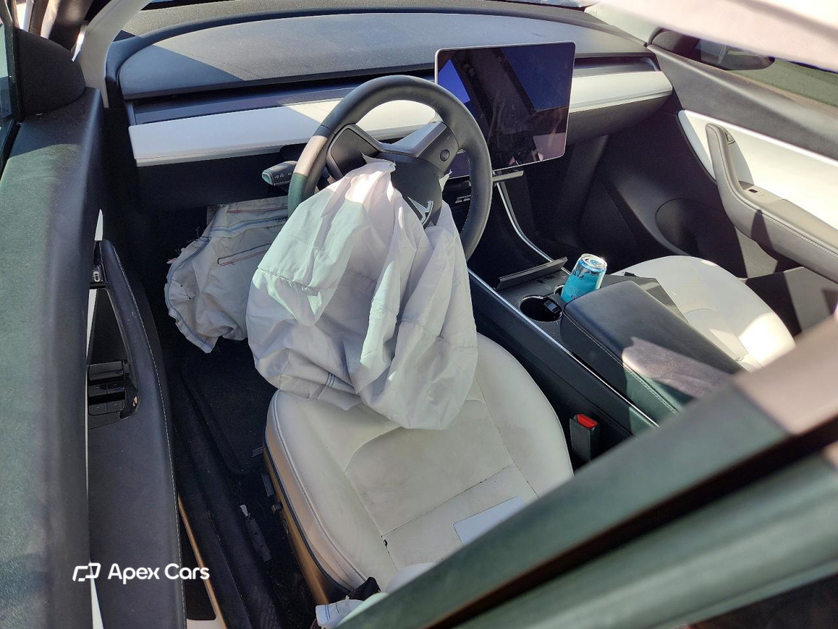 Tesla Model Y 2020