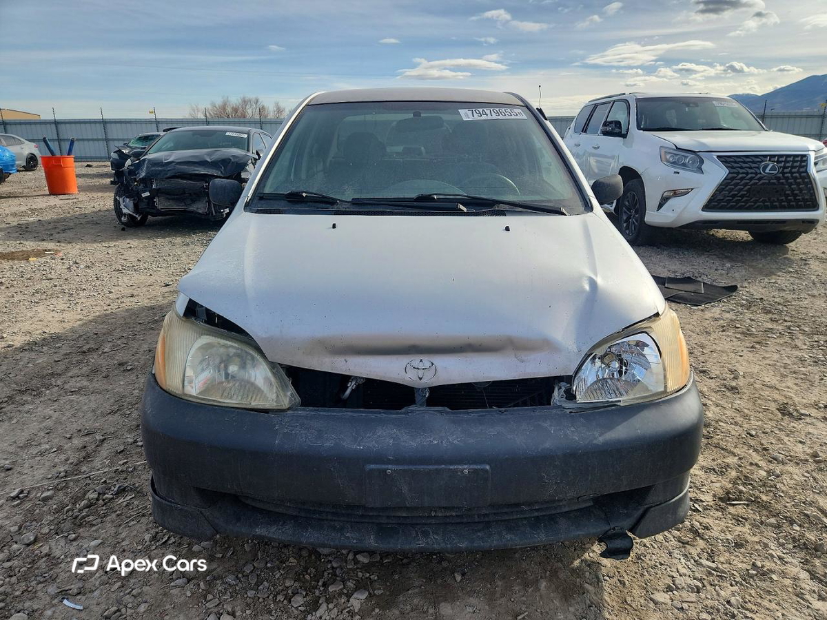 Toyota Echo 2001