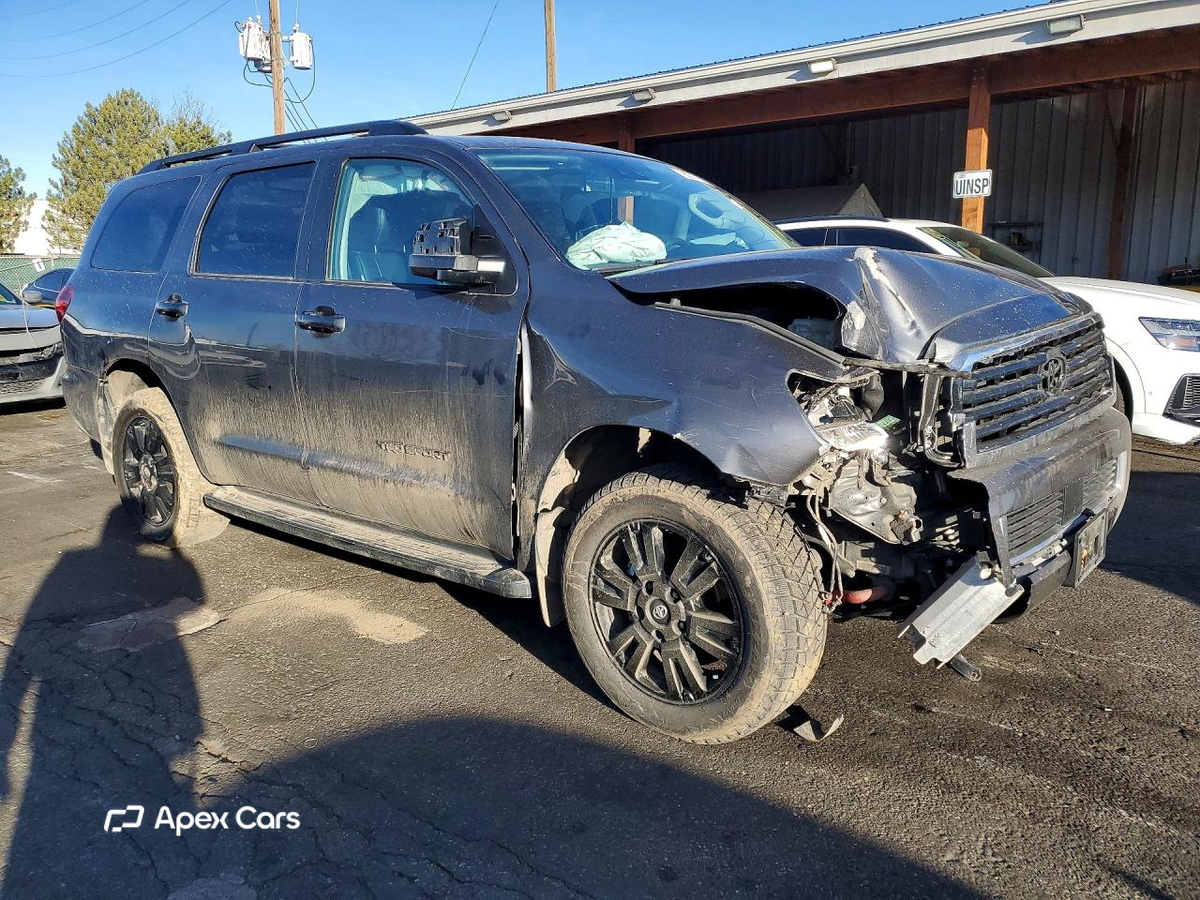 Toyota Sequoia 2021