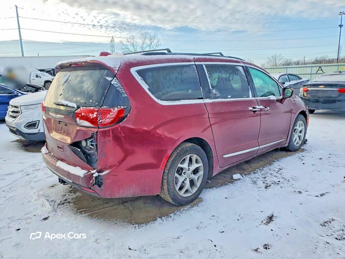 Chrysler Pacifica 2017