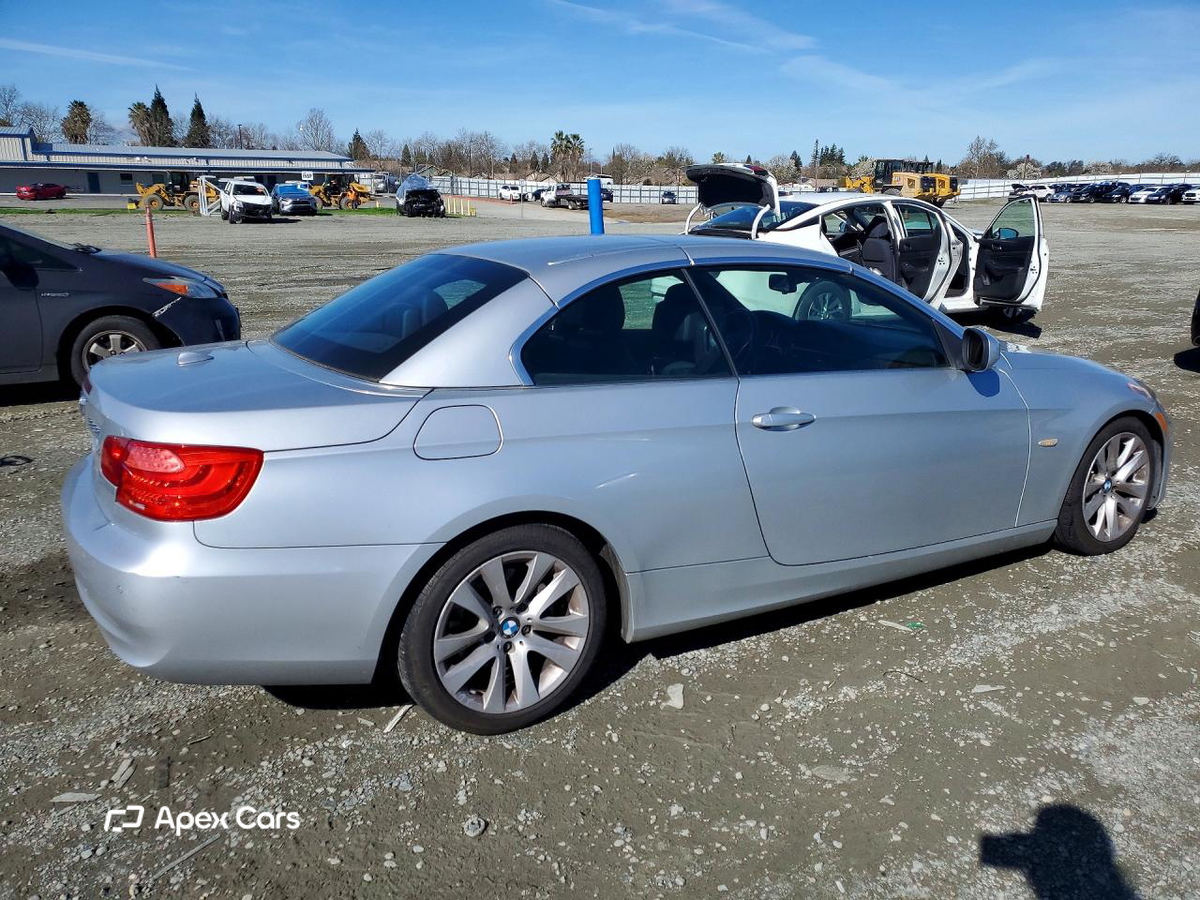 BMW Series 3 2012