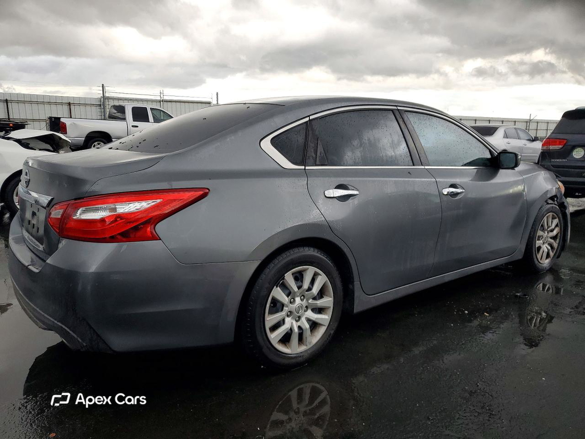 Nissan Altima 2017