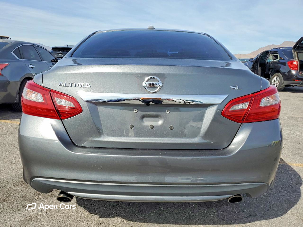 Nissan Altima 2018
