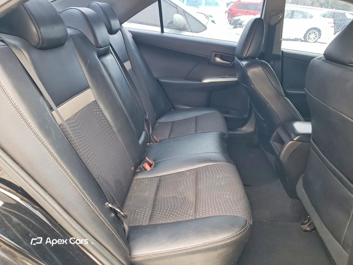 Toyota Camry 2012