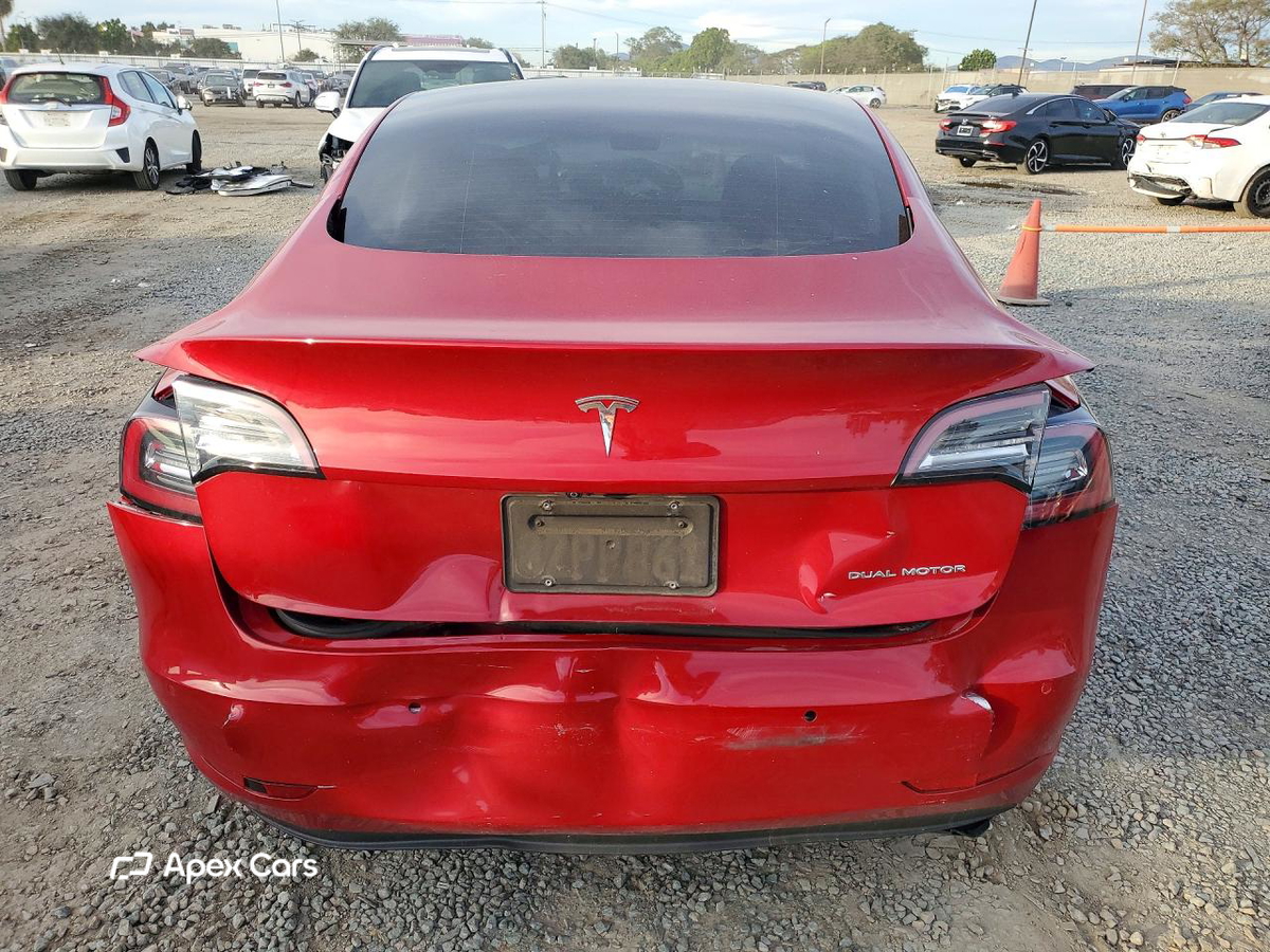 Tesla Model 3 2022