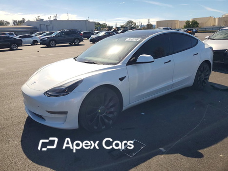 Tesla Model 3 2022 - Zdjęcie 1 z 12
