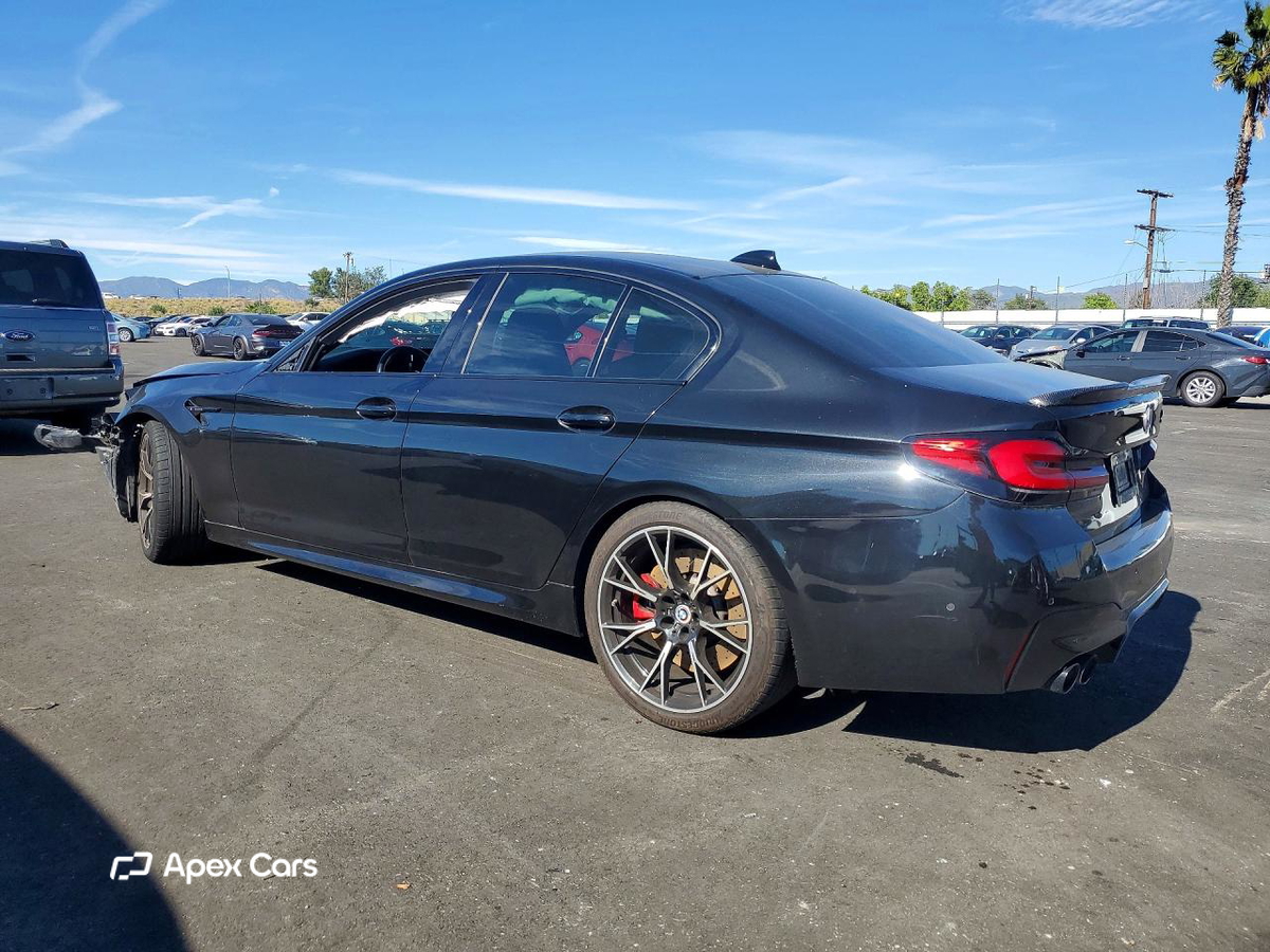 BMW M5 2021