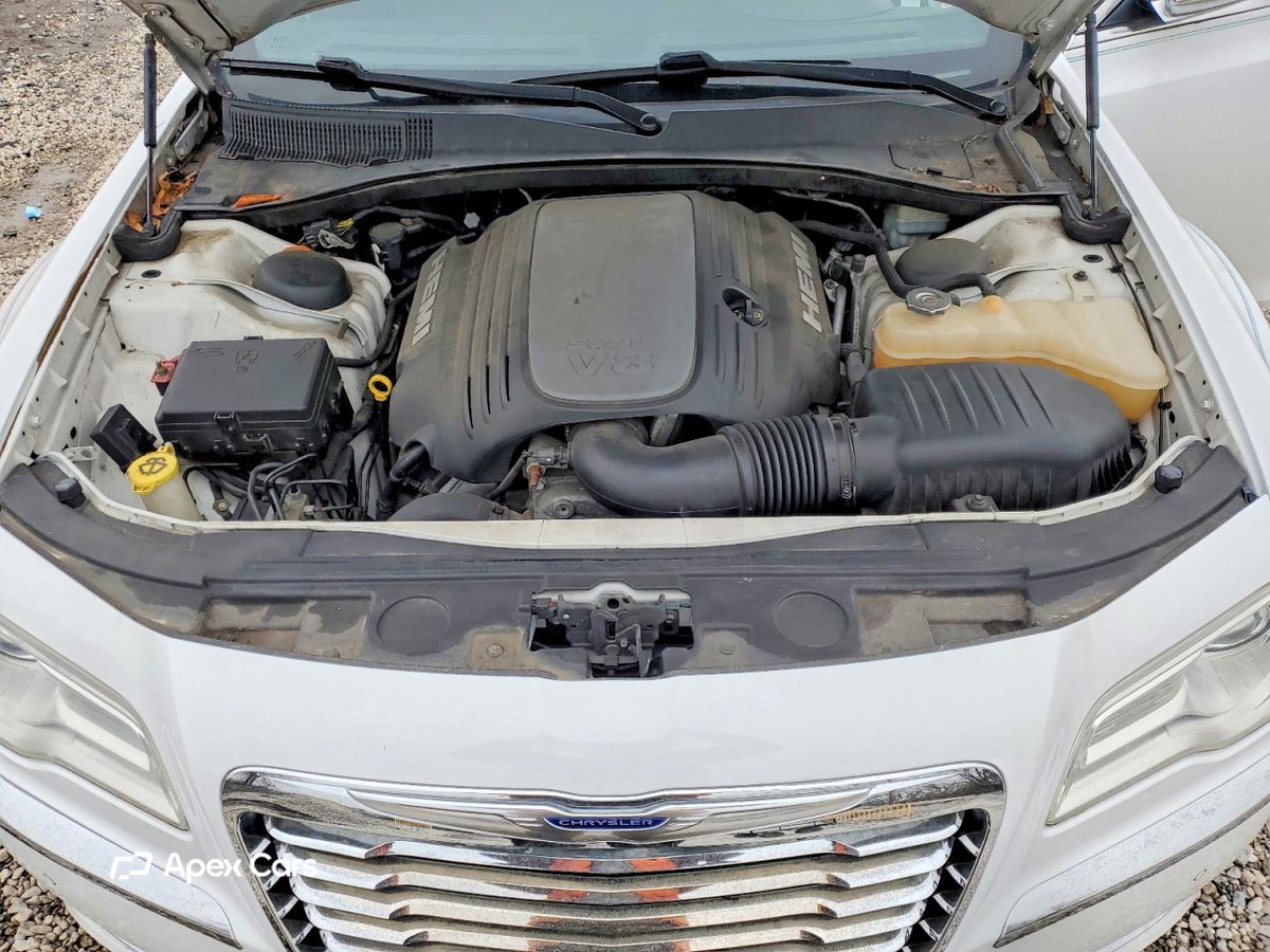 Chrysler 300 2011