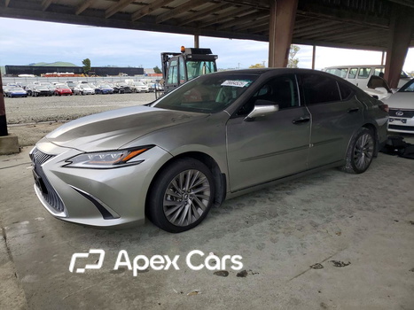 Lexus ES 2021 - Image 1 of 12