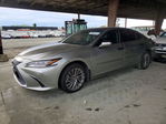 Lexus ES 2021