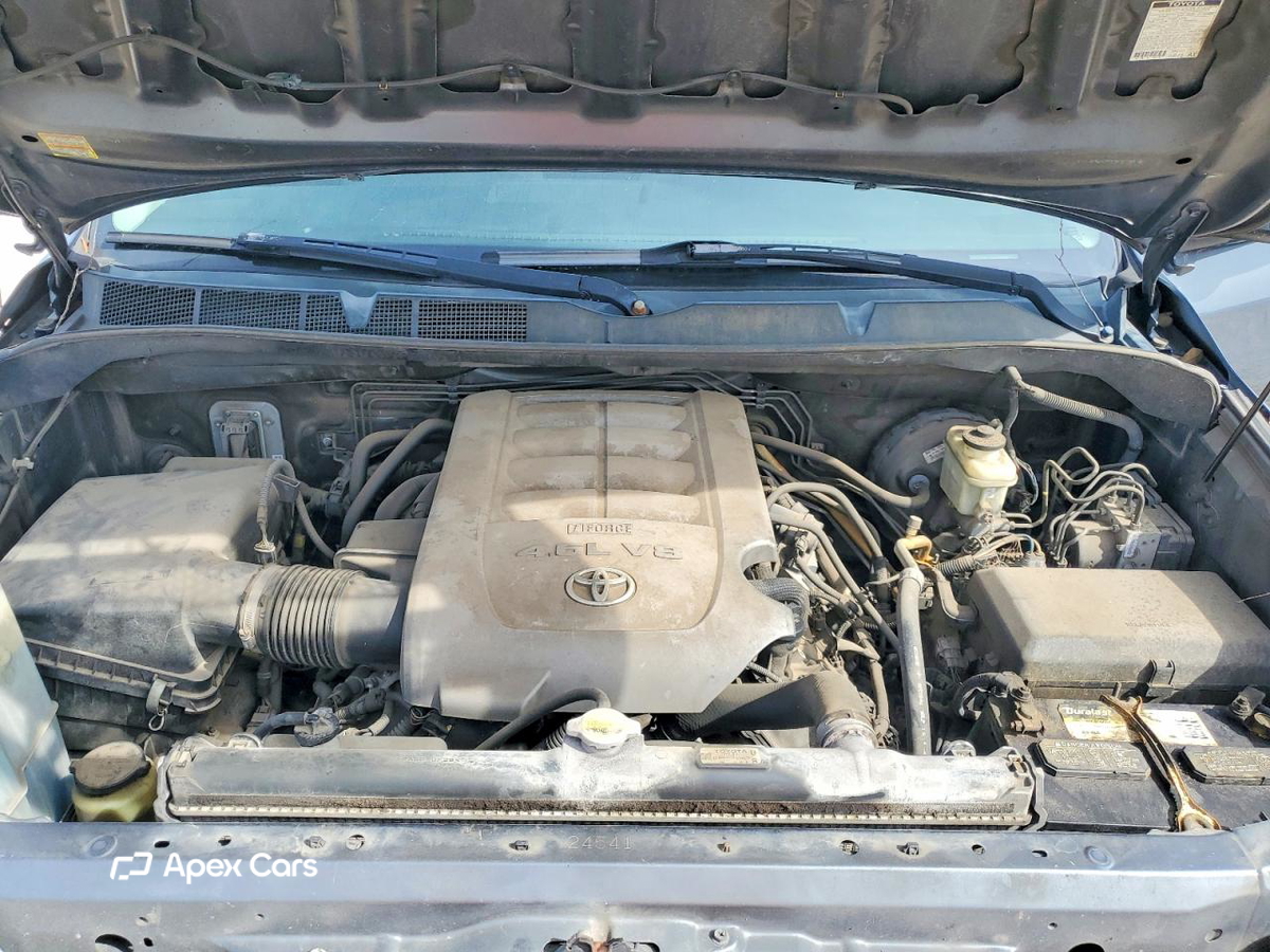 Toyota Tundra 2010