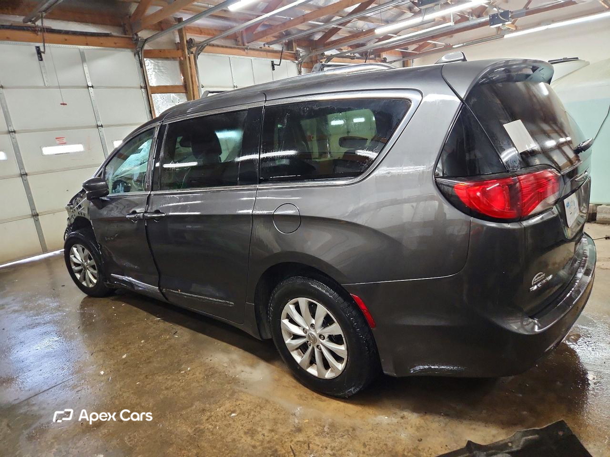 Chrysler Pacifica 2018