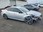 Nissan Altima 2019