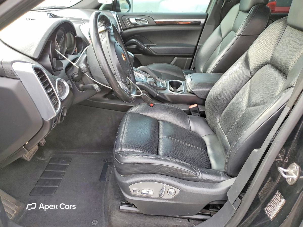 Porsche Cayenne 2013