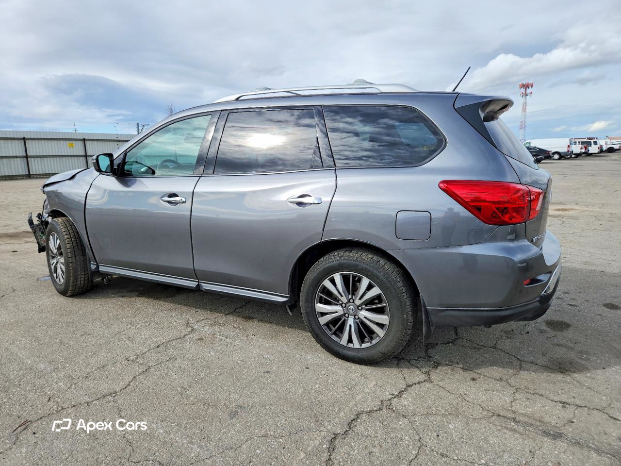 Nissan Pathfinder 2018