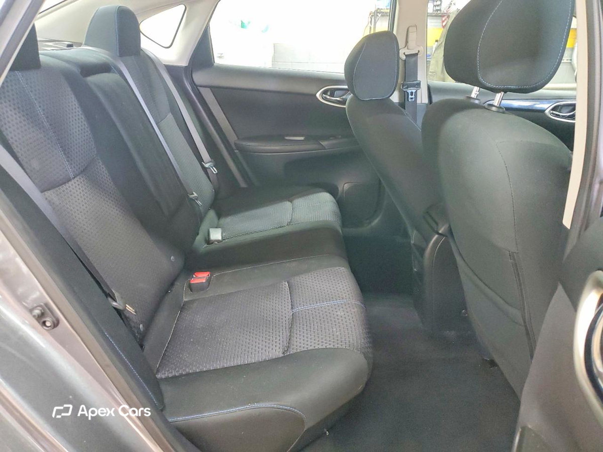 Nissan Sentra 2019