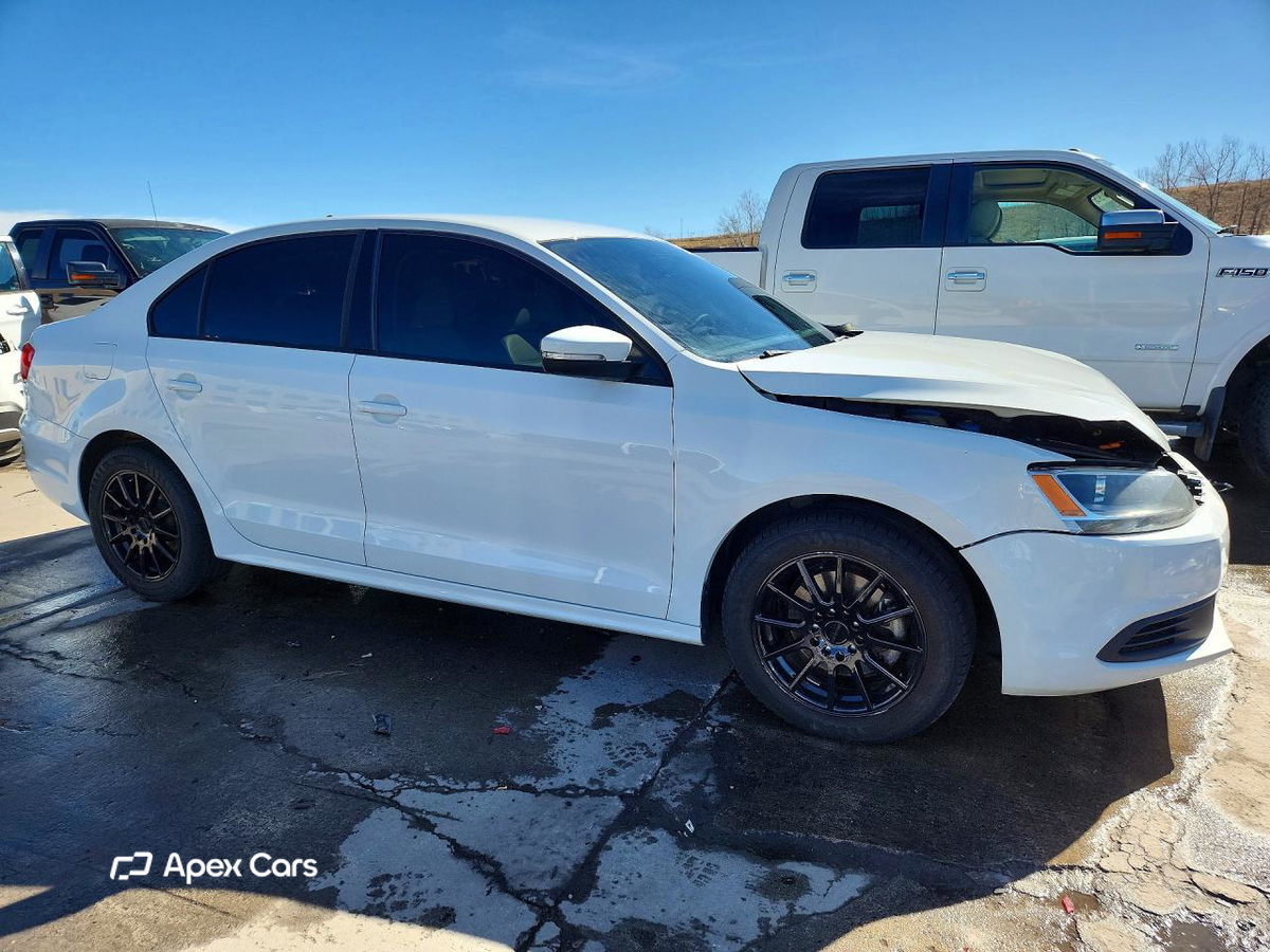 Volkswagen Jetta 2014