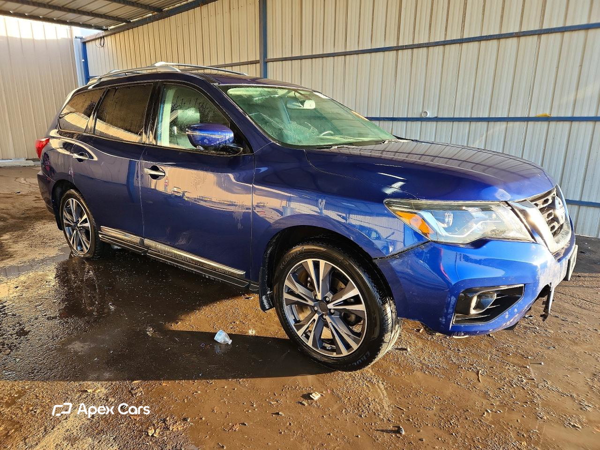 Nissan Pathfinder 2018
