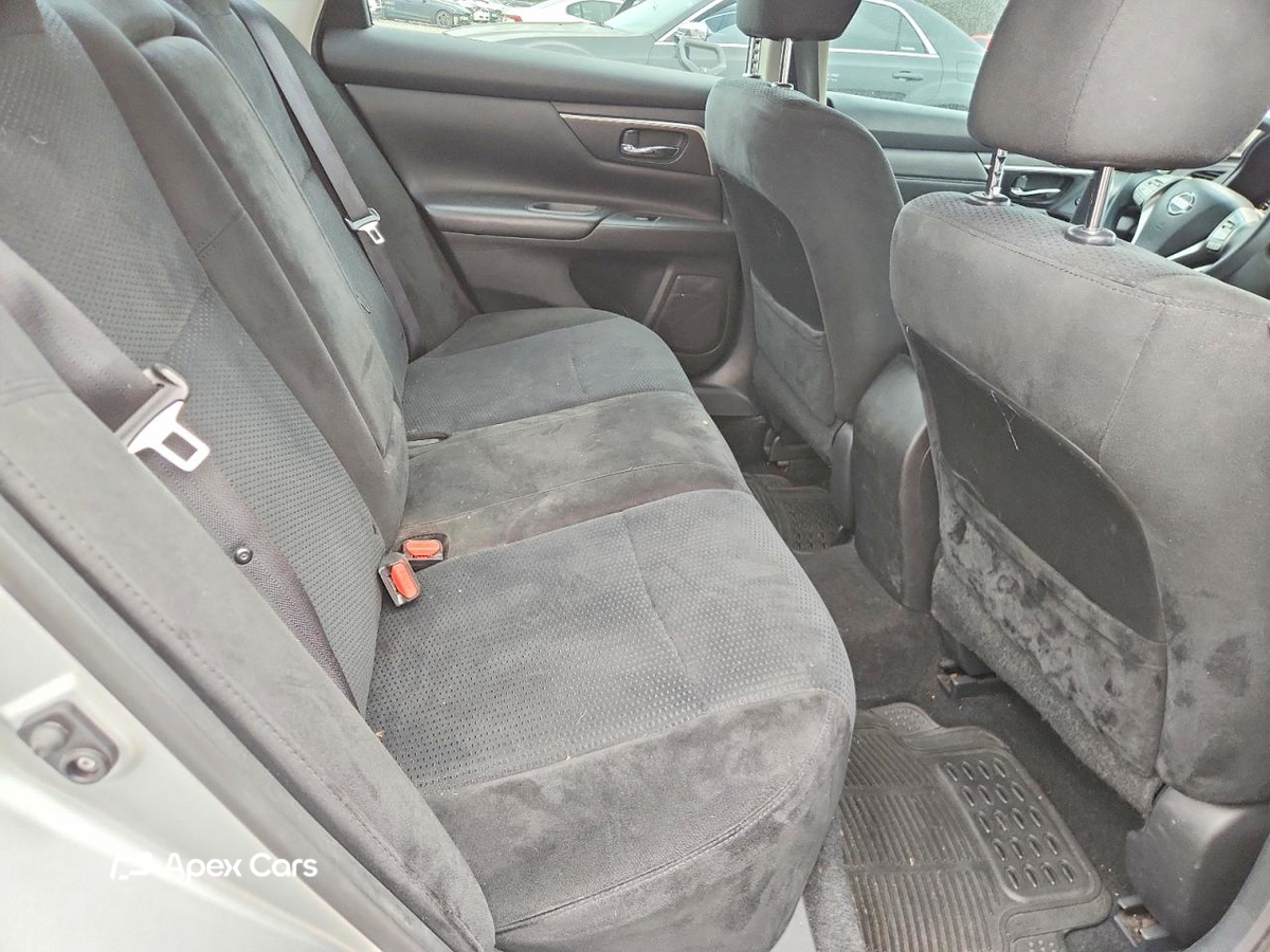 Nissan Altima 2015