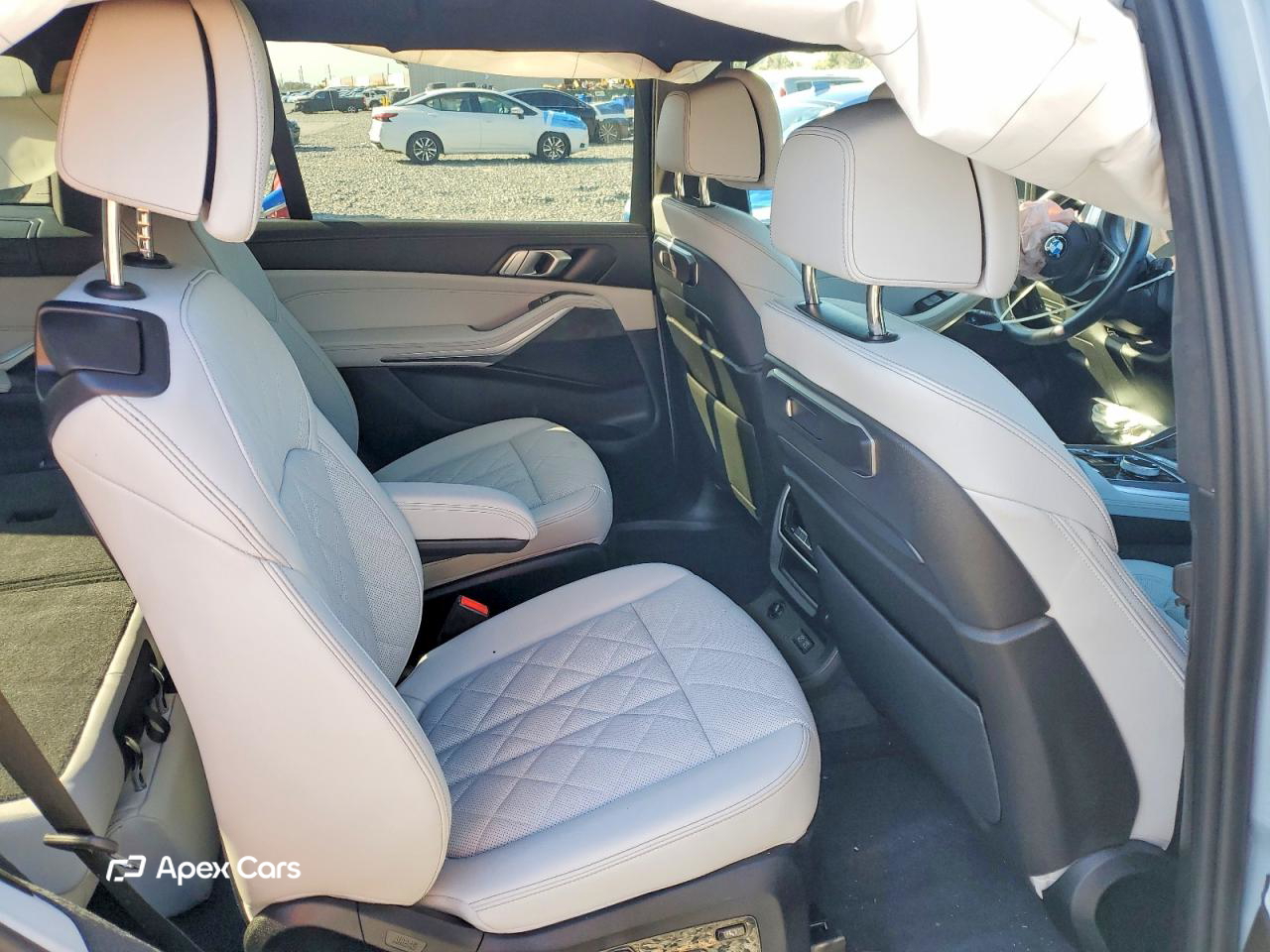 BMW X7 2025