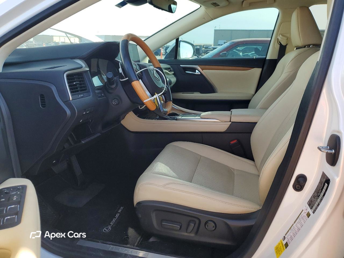 Lexus RX 2021