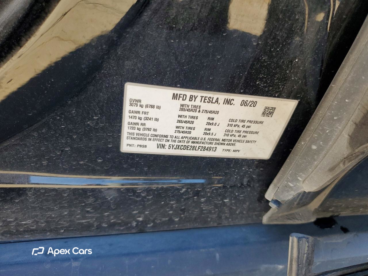 Tesla Model X 2020