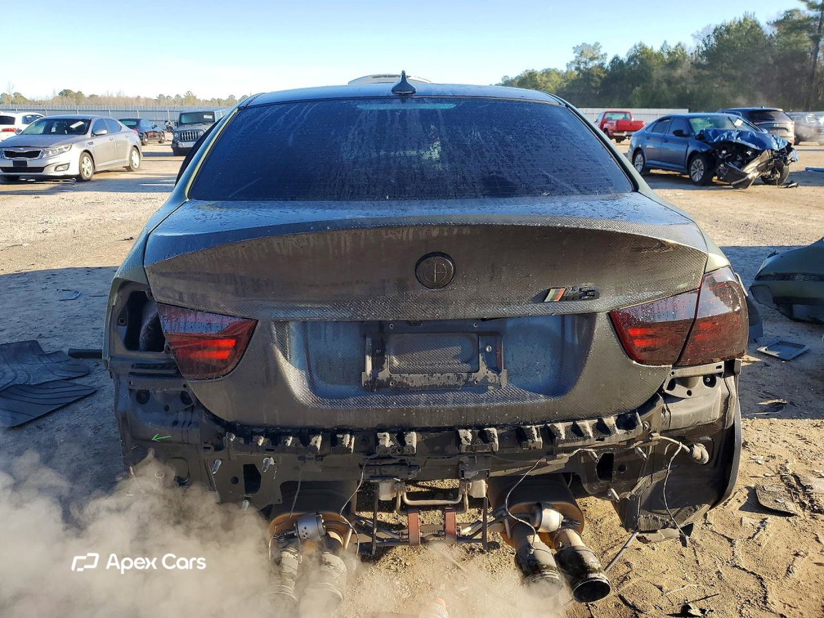 BMW M3 2011