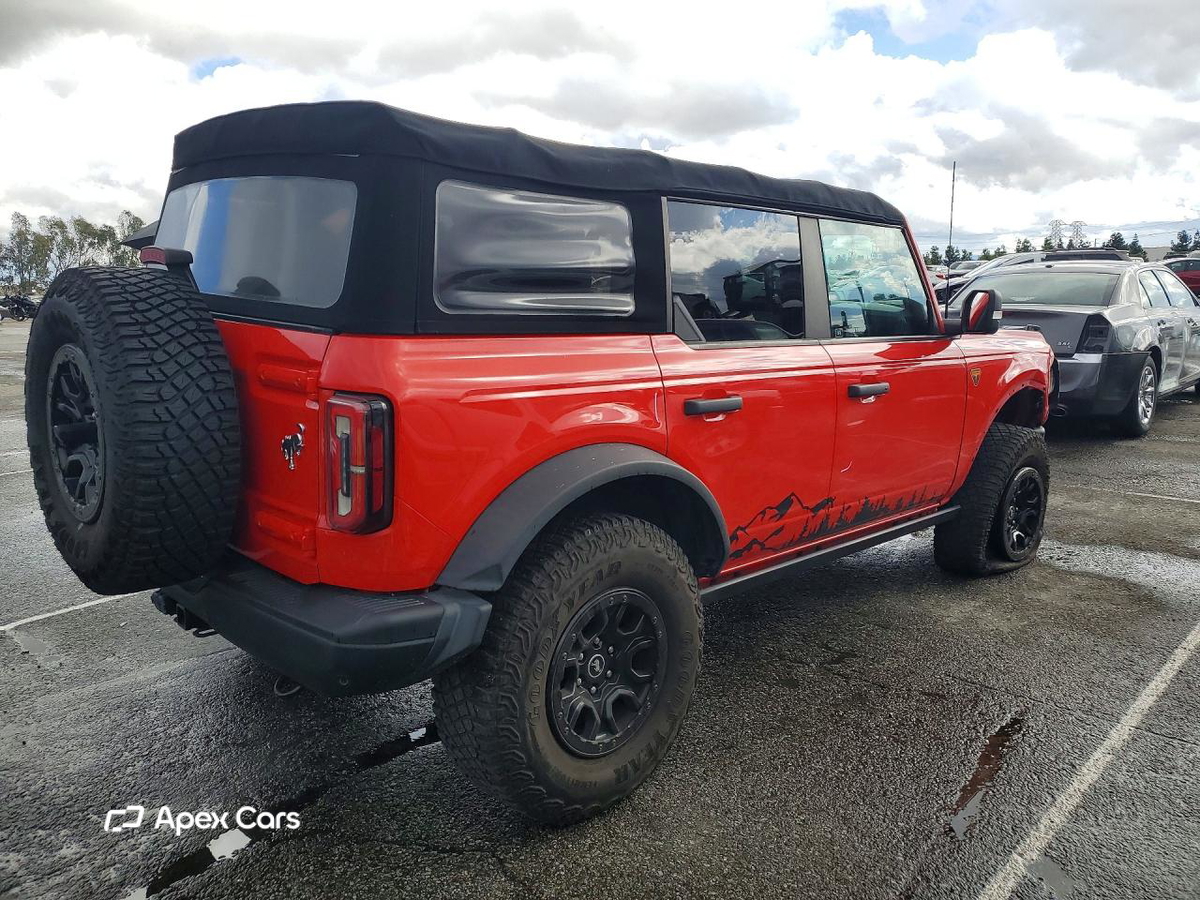 Ford Bronco 2022