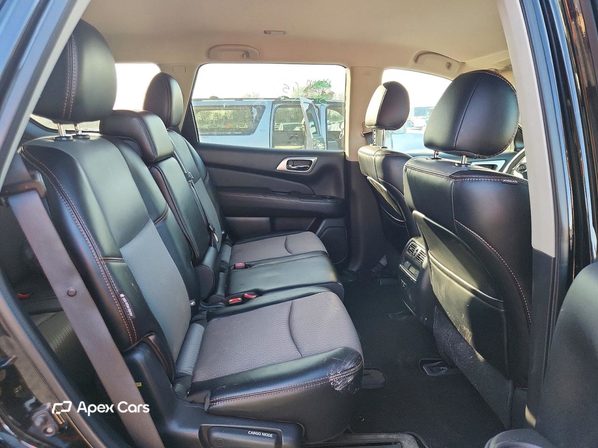 Nissan Pathfinder 2019
