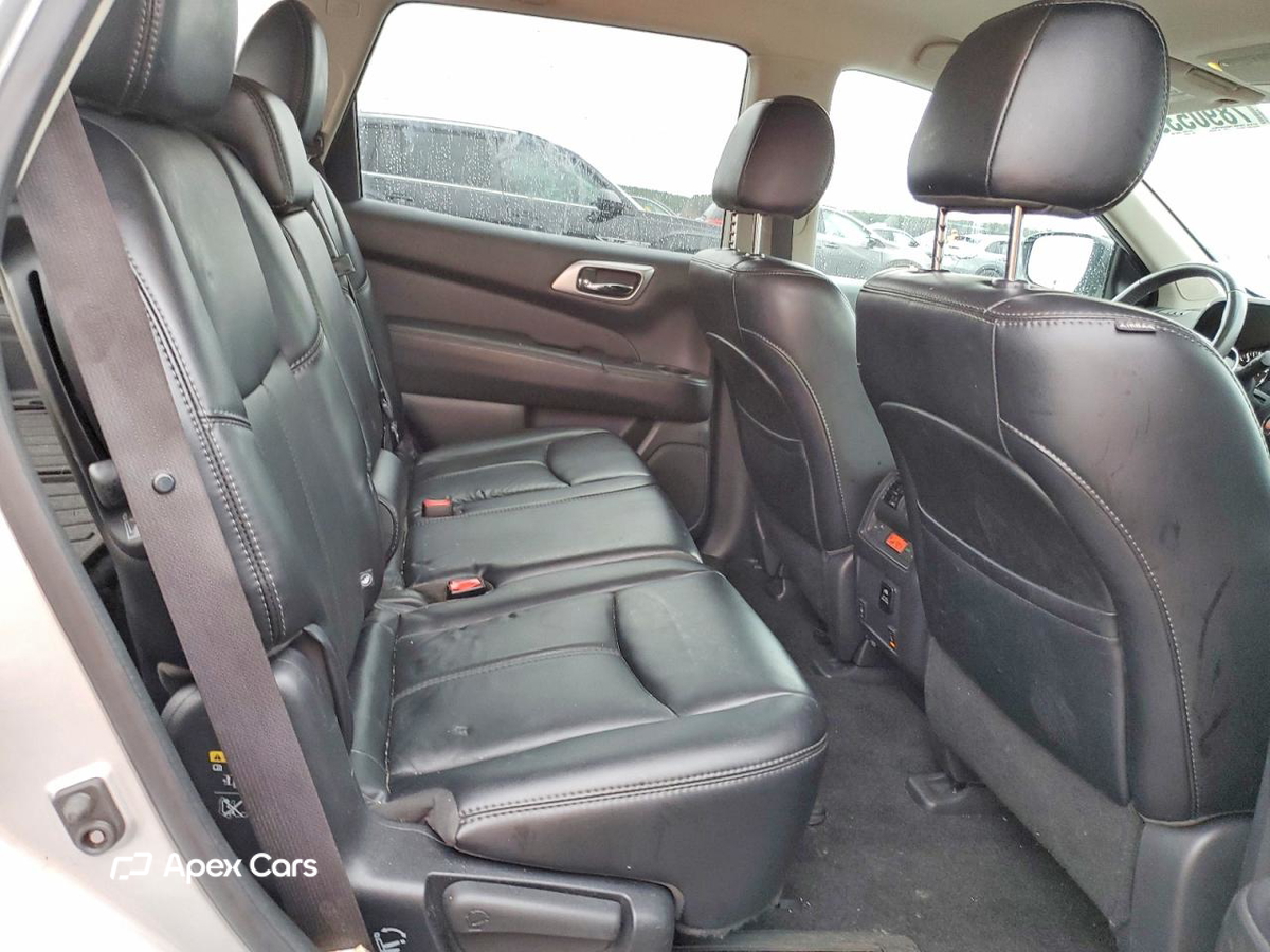 Nissan Pathfinder 2017